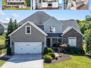 1543 Farmington Dr, Forest, VA 24551