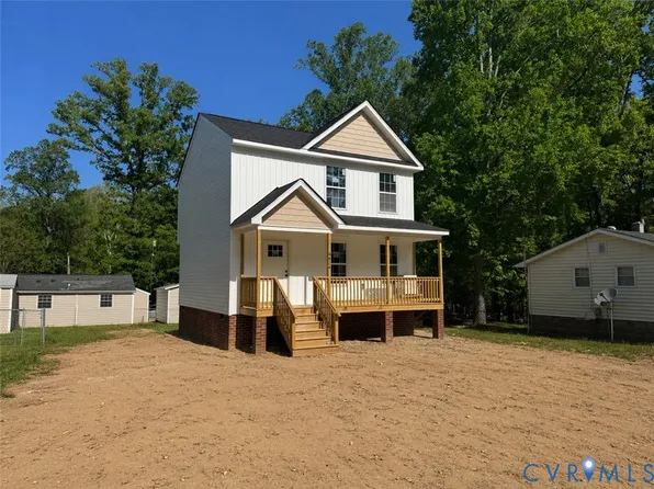 1580 New York Ave, Hopewell, VA 23860