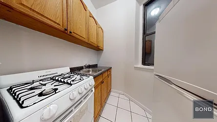 Rented by Bond New York