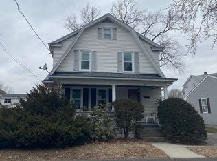 20 Sanford St, Chicopee, MA 01013