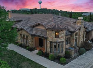 101 Rivalto Cir APT 4, Lakeway, TX 78734