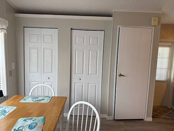 3rd image of 598 Wilderness Cir