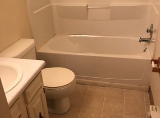 1857 S Sawburg Ave APT 3, Alliance, OH 44601