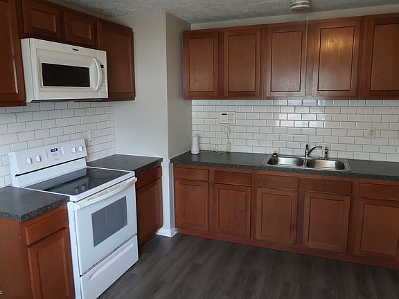 3rd image of 4353 Evanston Ave