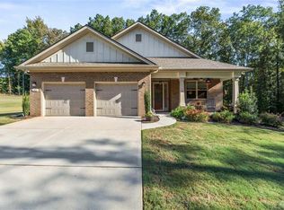 143 Whitworth Dr, Locust Grove, GA 30248