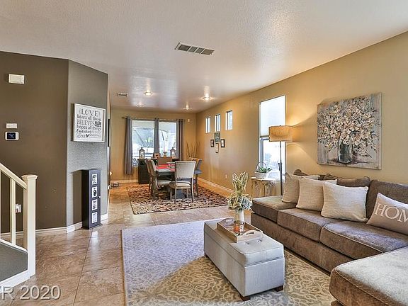 3rd image of 3048 Paseo Hills Way