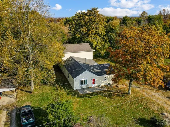 5971 Gratis Rd, Camden, OH 45311