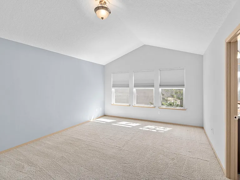 3823 S Mead St — Photo 16