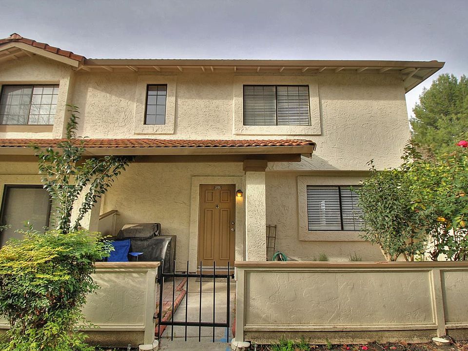 1st image of 5490 Colony Field Dr