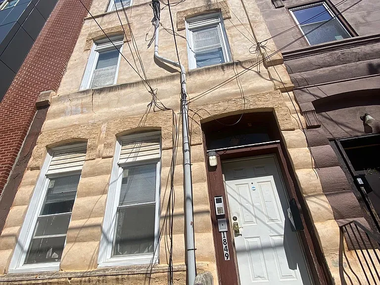 1849 N 17th St #5 — Photo 12