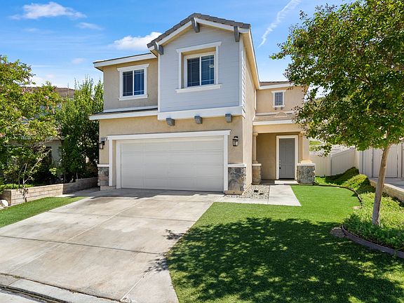 3rd image of 29332 Kelly Ct