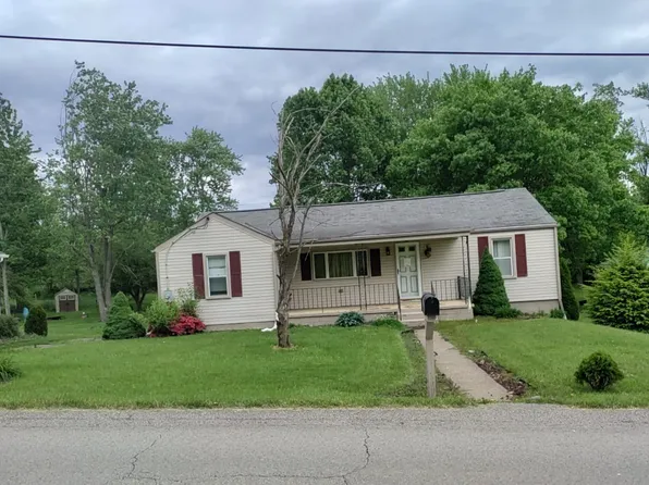 10 Yale St, Jeannette, PA 15644