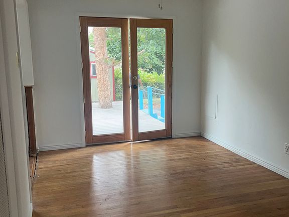 2nd image of 1680 S Knox Ct