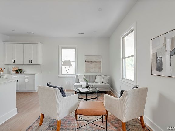 5th image of 3004 Lawson St