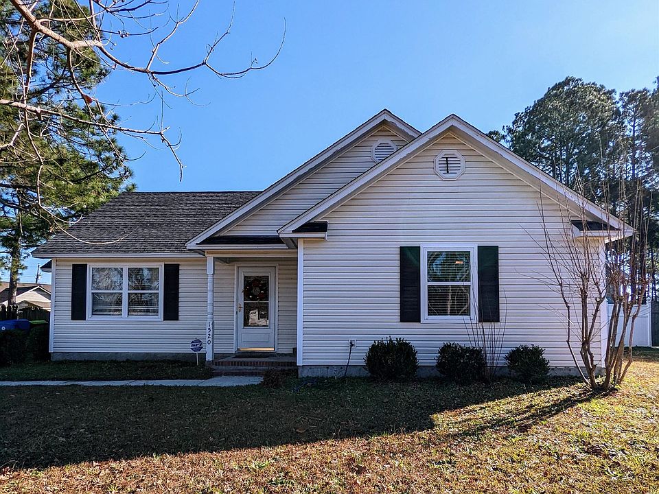 1st image of 1520 Setter Ln