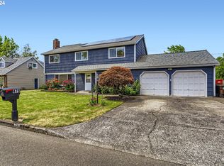 475 NE 18th Ave, Hillsboro, OR 97124