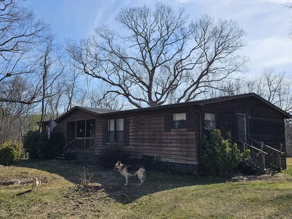 594 Whispering Pine Ln, Millboro, VA 24460