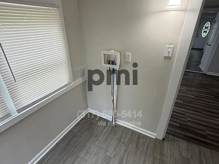 1620 Norton Ave — Photo 10