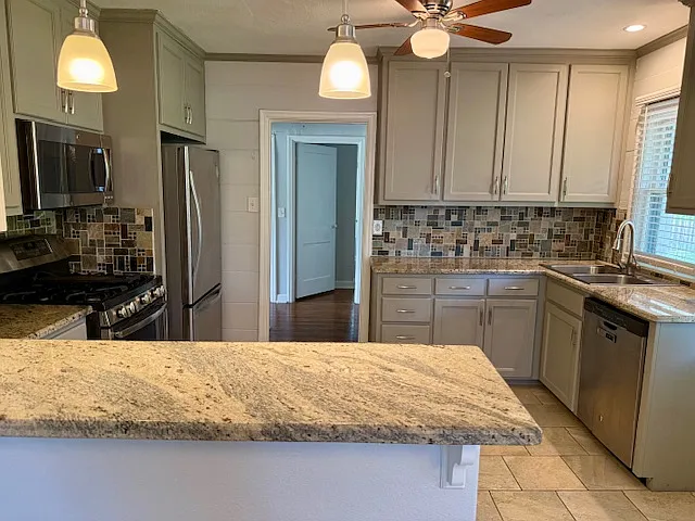 2816 Westridge Ave — Photo 6