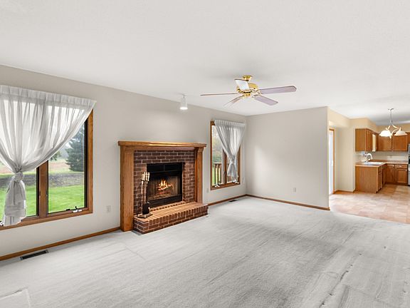 2nd image of 8111 Northview Dr