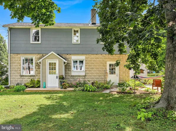 6 South Ave, Landisville, PA 17538