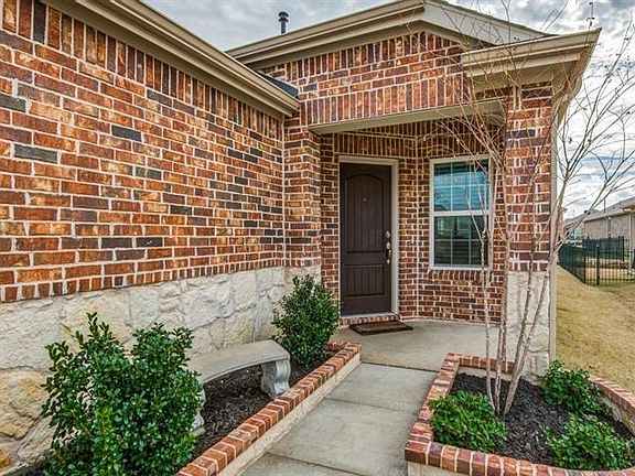 2nd image of 2051 Bentwater Ln