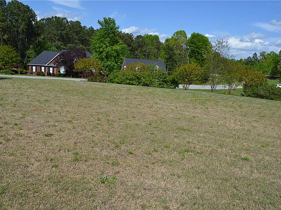 4th image of 100 Breckenridge Dr #6