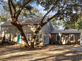110 Arborvitae Dr, Pine Knoll Shores, NC 28512
