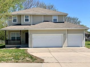 3230 SW Urish Rd #3230, Topeka, KS 66614
