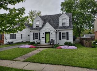 734 91st St, Niagara Falls, NY 14304