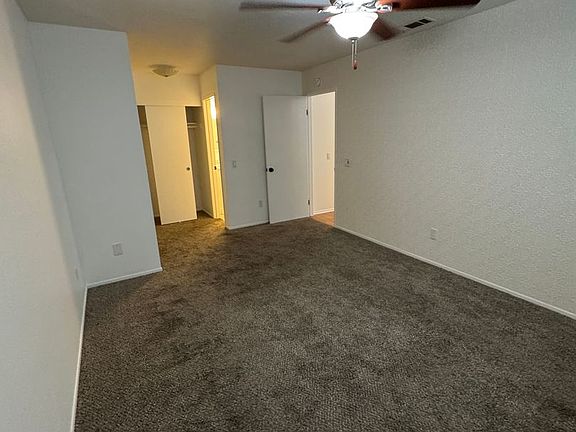 3rd image of 11430 Benton St
