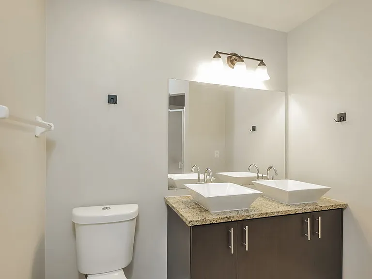 845 SW 37th Ln — Photo 10
