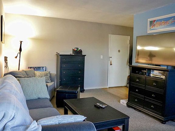 3rd image of 16 Main St APT 3G