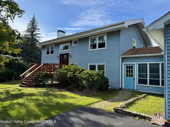 212 South Street, Windham, NY 12496