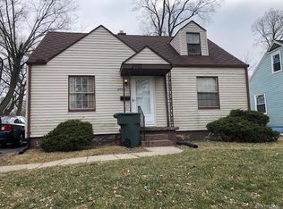 2922 Oakridge Dr, Dayton, OH 45417