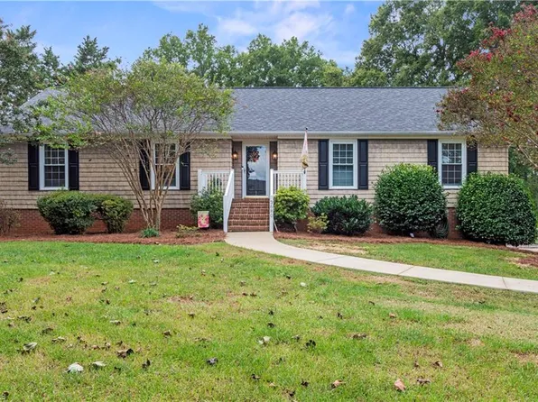 3680 Tanglebrook Trl, Clemmons, NC 27012