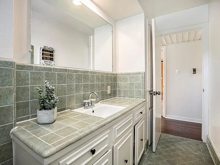 6325 Rowan Ln — Photo 15