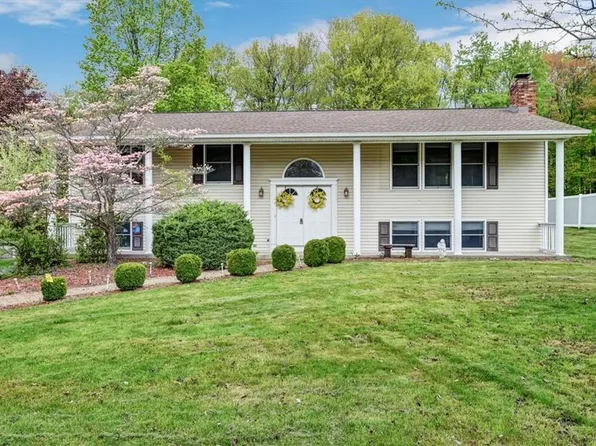 58 Winchester Drive, Monroe, NY 10950