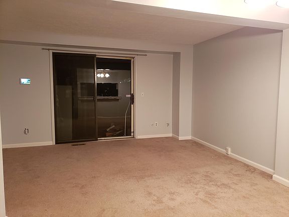 5th image of 1028 Cottonwood Ct