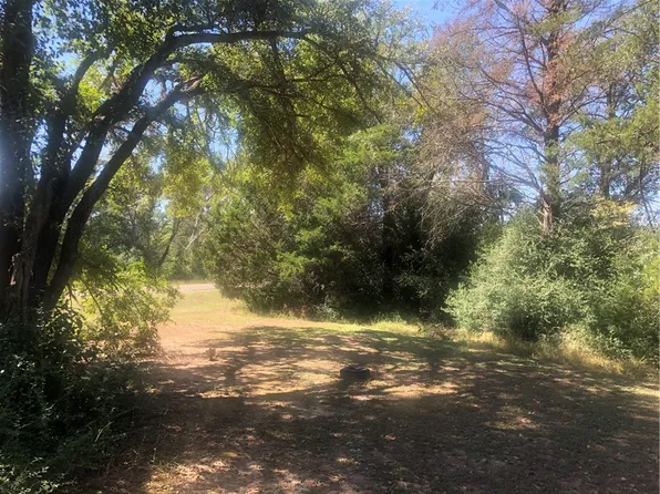 9730 Fm 2096 N, Franklin, TX 77856