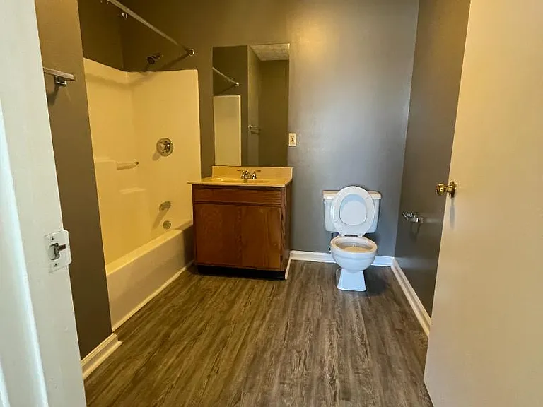 Unit Photo