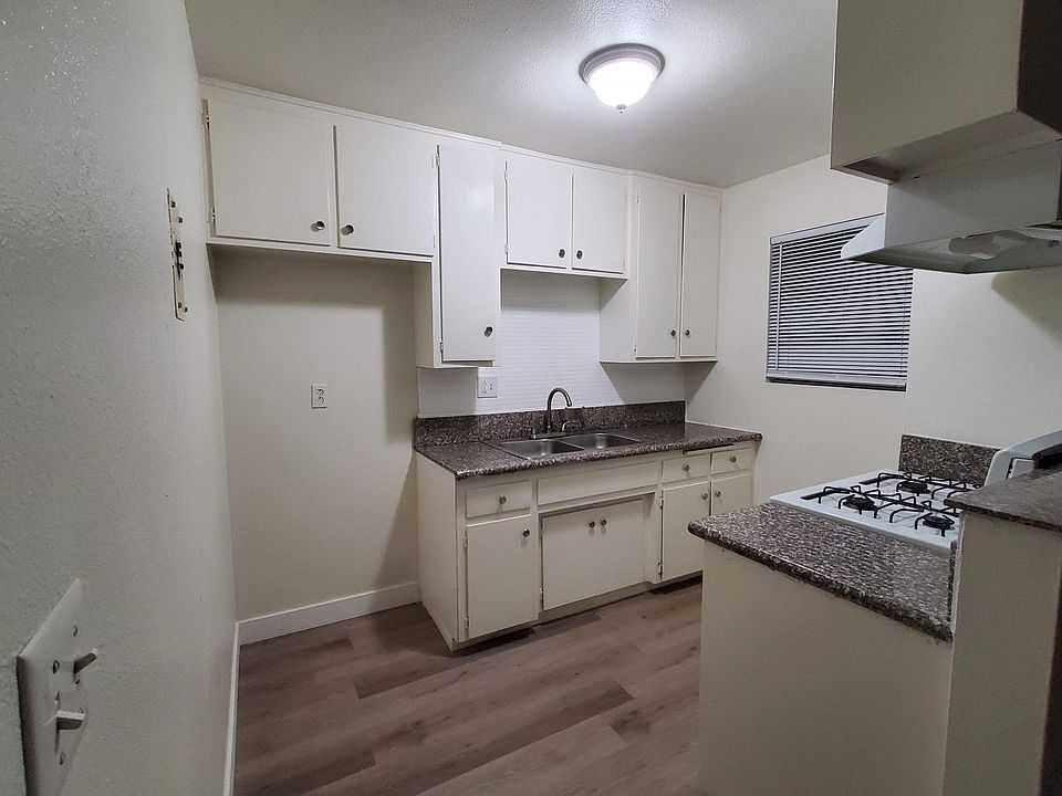 1st image of 1240 N San Gabriel Ave APT 11