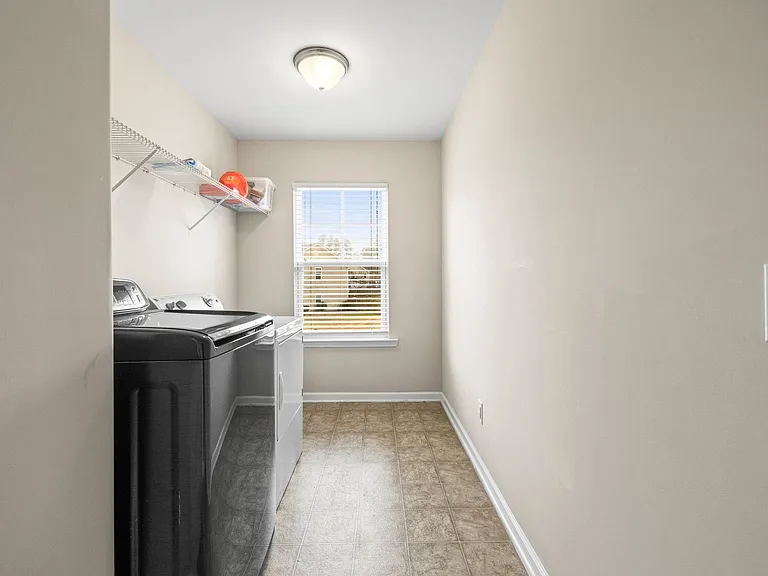 100 Richmond Walk Dr — Photo 30
