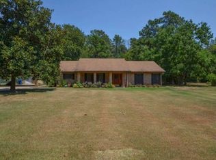 625 Jenkins Rd, Shreveport, LA 71107