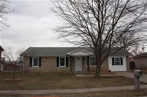 1st image of 513 Pinoak Dr