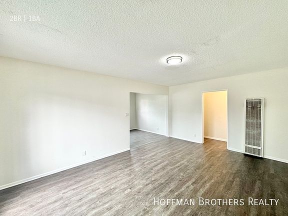 3rd image of 1115 W 111th St #3A