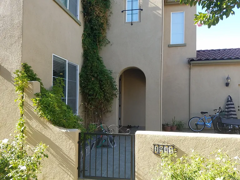 1941 Cedarwood Loop — Photo 1