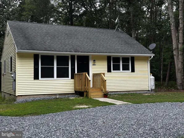 2971 Roosevelt St, Millville, NJ 08332