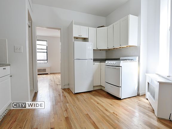 3rd image of 165 E 87th St APT 5FE