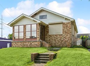 3856 Gentilly Blvd, New Orleans, LA 70122